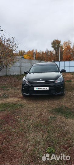 Kia Rio 1.6 AT, 2018, битый, 182 000 км