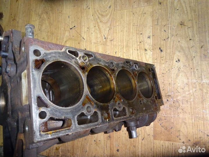 Блок двигателя Ford Focus I (1998—2004)