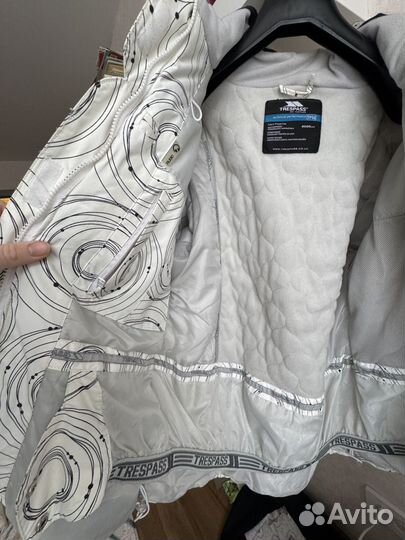 Горнолыжная куртка женская