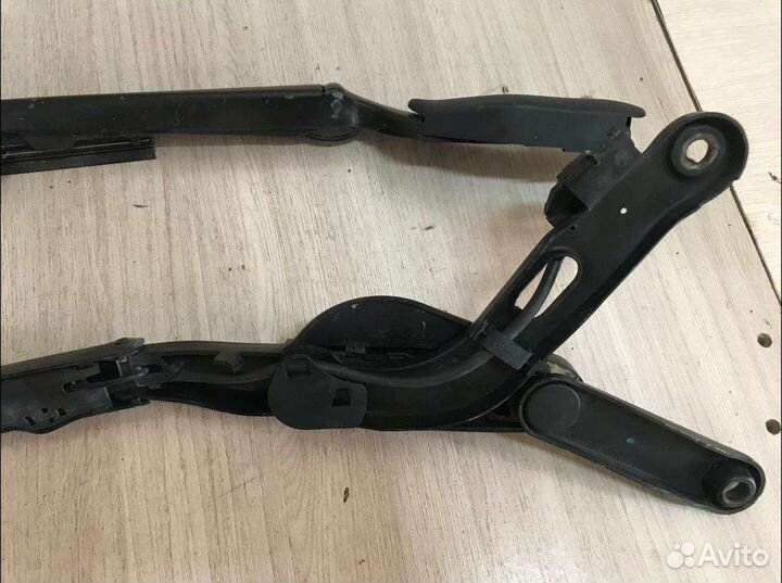 Поводки дворников BMW 7 e65 e66