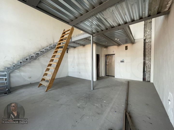 2-к. квартира, 69,8 м², 4/4 эт.