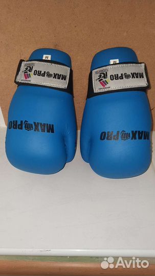 Перчатки для единоборств (тхэквондо)