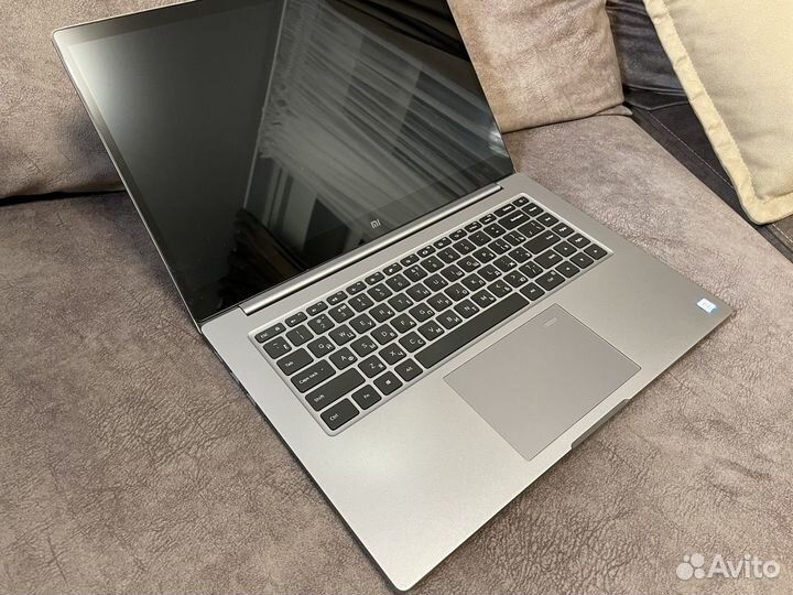 Xiaomi mi notebook pro 15,6“ (core i7/8gb/256gb)