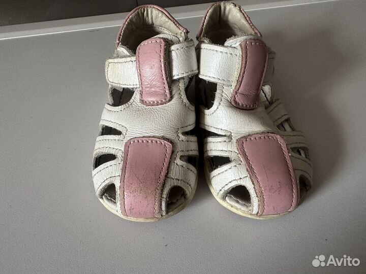Босоножки для девочки 20 размер