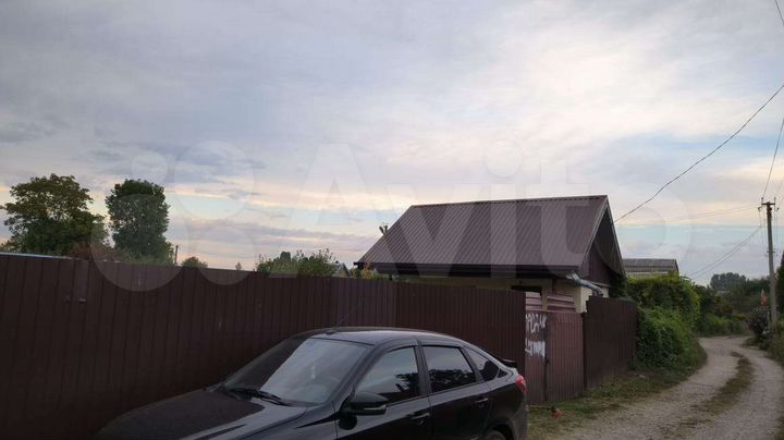 Дача 20 м² на участке 4,3 сот.