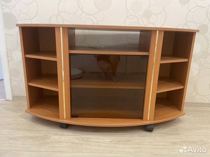 Тумба под телевизор