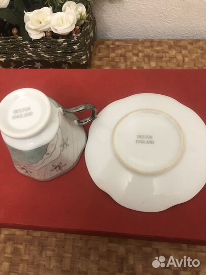 Чайный сервиз из фарфора