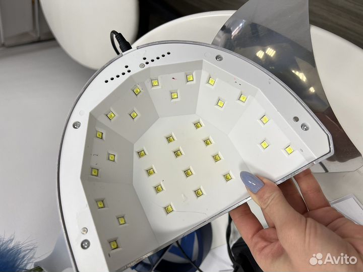 Лампа для маникюра