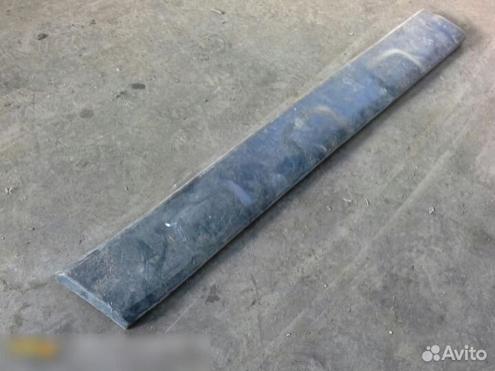 Молдинг передней правой двери Honda CR-V 2007-2012