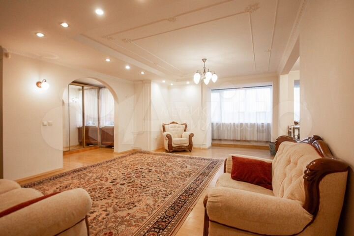 2-к. квартира, 80 м², 7/9 эт.