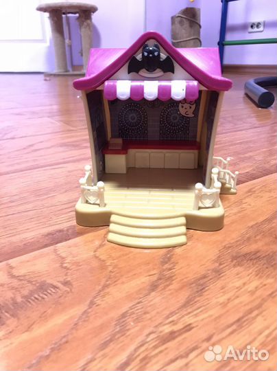 Домик-зоомагазин Hello Kitty