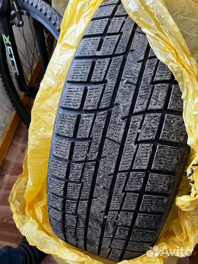 Yokohama Ice Guard IG30 205/60 R16 92Q