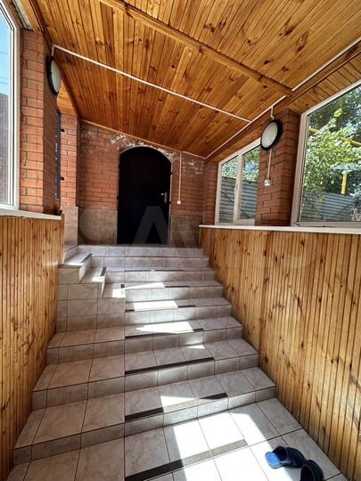 Дом 500 м² на участке 6 сот.