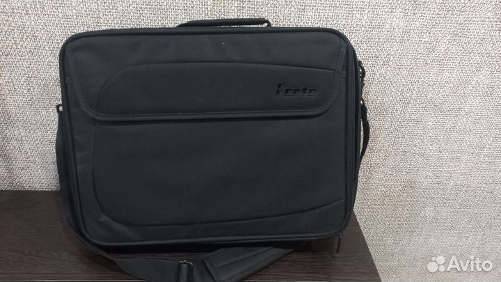 Сумка для ноутбука новая