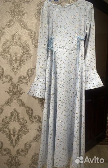 Платье новое