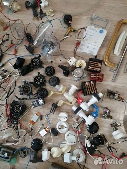 Запчасти быт.эл.техники,разные