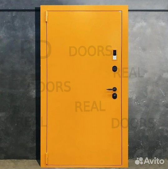 Металлическая входная дверь умный дом