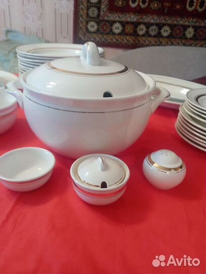 Сервиз столовый