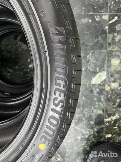 Bridgestone Turanza T005A 235/45 R18 94W