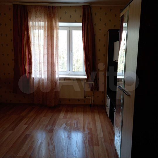 1-к. квартира, 35 м², 3/6 эт.