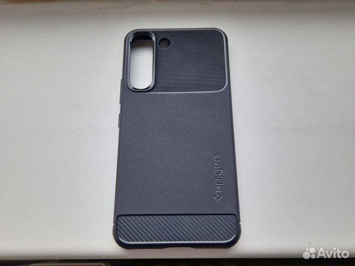 Чехол Spigen Samsung galaxy s22
