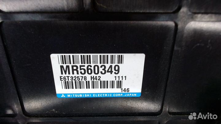 Блок управления двигателем Mitsubishi Montero Spor