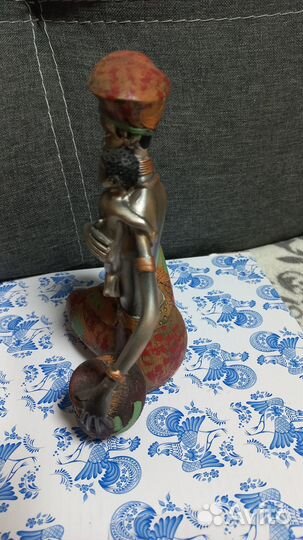 Африканские статуэтки