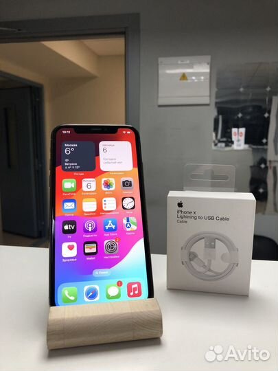 iPhone Xs, 64 ГБ