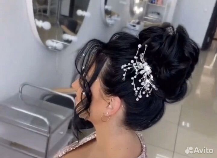 Гребень в прическу