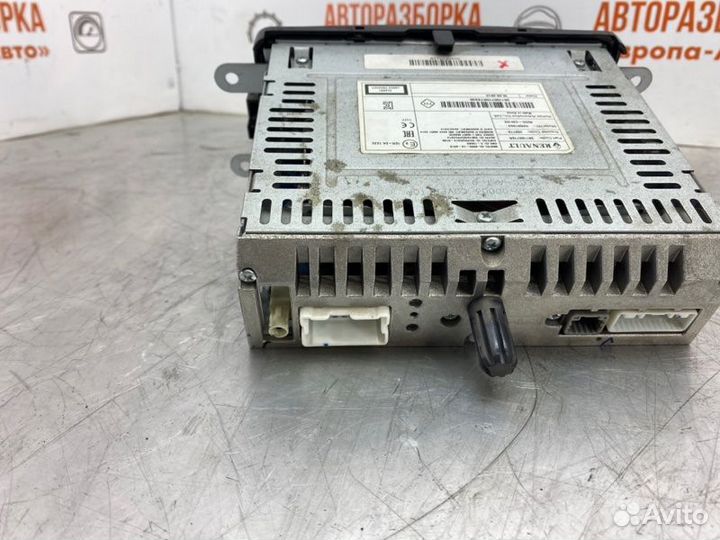 Магнитола Renault Logan 2 седан 1.6 Л 2015