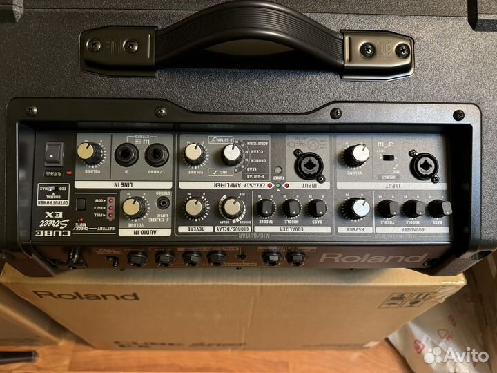 Комбоусилитель Roland Cube Street EX