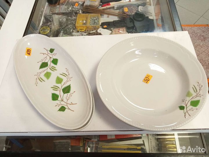 Набор столовой посуды новый