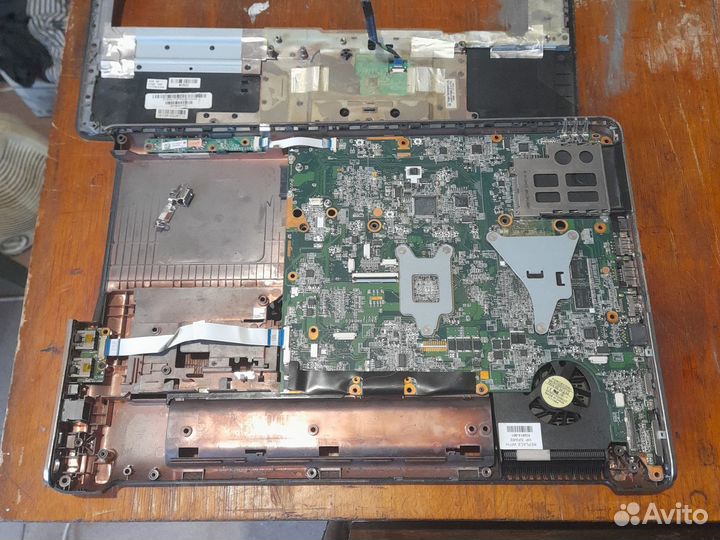 Ноутбук Hp pavilion dv6-2040 по запчастям есть все