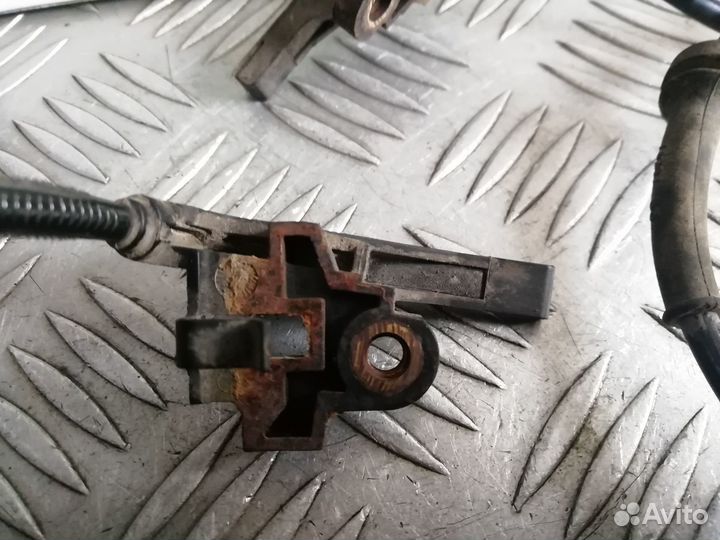 Датчик ABS задний Peugeot 307 2003г