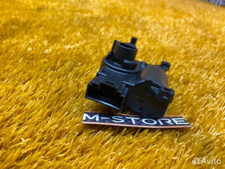 Привод заслонки отопителя Volkswagen Touareg 7L