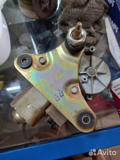 Мотор стеклоочистителя Niva Chevrolet