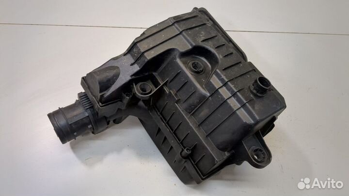 Корпус воздушного фильтра Skoda Octavia (A7), 2018