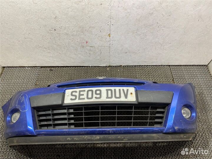 Бампер Renault Clio, 2009