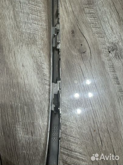 Молдинги переднего бампераToyota Camry 2021