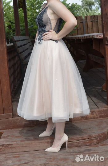 Вечернее платье