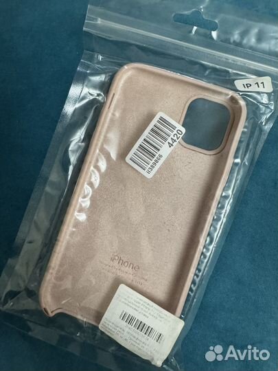Чехол на iPhone 11