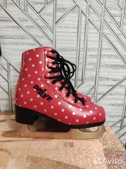 Коньки фигурные 29 размер