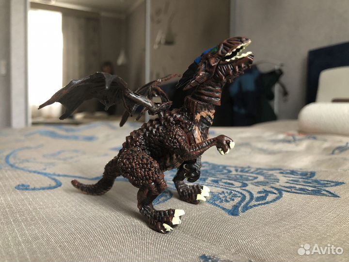 Игрушка дракон