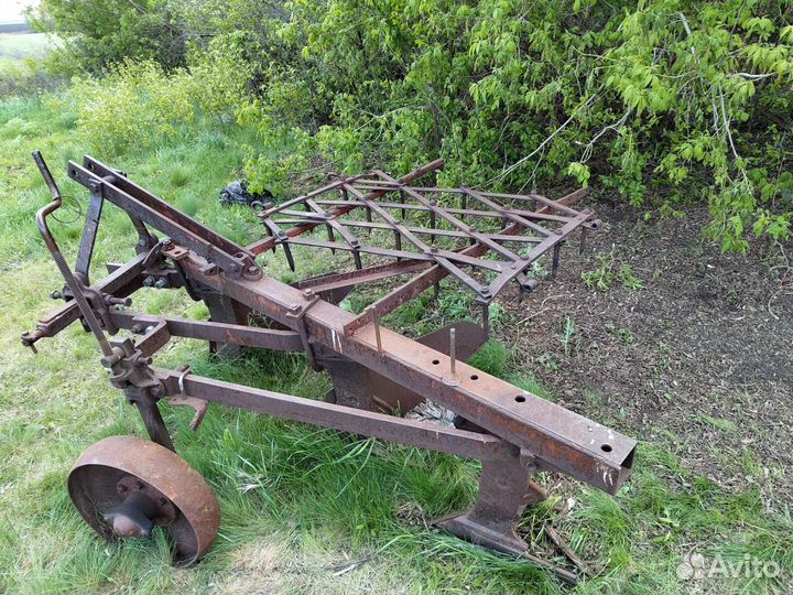 Плуг на мтз 80- 82