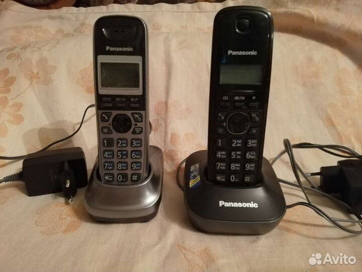 Радиотелефон Panasonic KX-TG1611ru