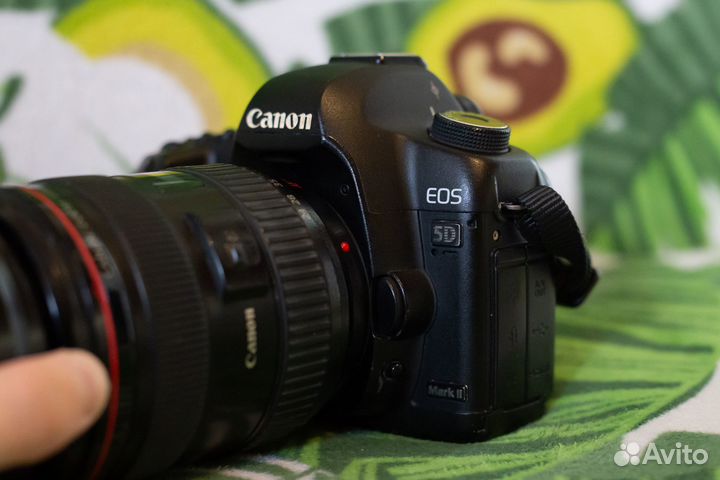 Canon EOS 5D Mark II, зеркальная камера