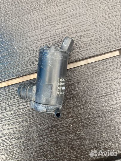 Насос омывателя лобового стекла chevrolet hyundai