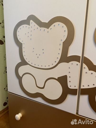 Детская мебель (шкаф+комод+люлька)