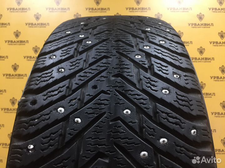 Nokian Tyres Hakkapeliitta 8 215/60 R16 99T