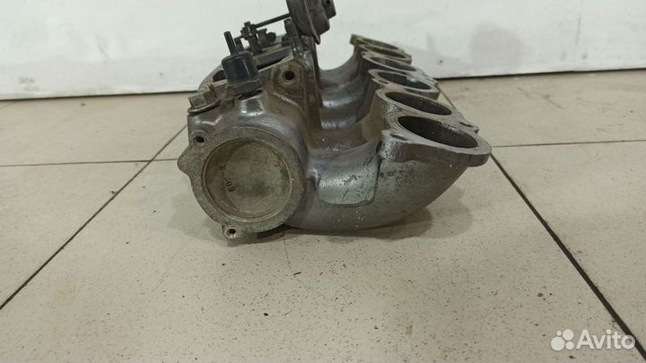 Впускной коллектор Тойота